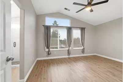 5449 Medallion Court, Riverbank, CA 95367 - Photo 17