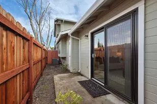 1901 S Mills Ave, Lodi, CA 95242 - Photo 23