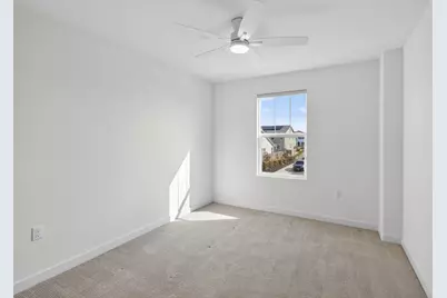 10156 Zane Way, Elk Grove, CA 95757 - Photo 33