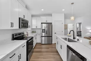 10156 Zane Wy, Elk Grove, CA 95757 - Photo 19