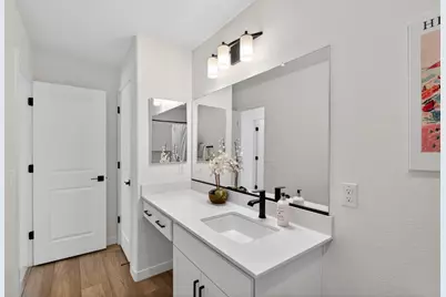 10156 Zane Way, Elk Grove, CA 95757 - Photo 39