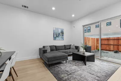2821 Democracy Alley, Sacramento, CA 95816 - Photo 13