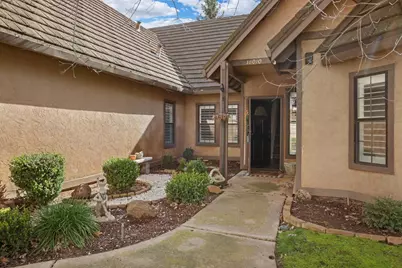18010 Foreman Court, Linden, CA 95236 - Photo 5