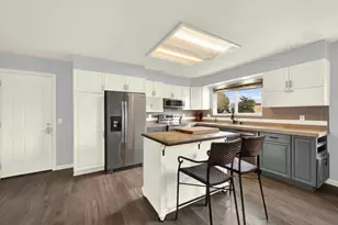 1654 Donner Way, Woodland, CA 95695 - Photo 19