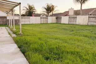 747 Windsor Ct, Los Banos, CA 93635 - Photo 19