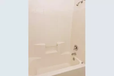 747 Windsor Court, Los Banos, CA 93635 - Photo 11