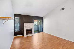 250 Del Verde Cir, Sacramento, CA 95833 - Photo 5