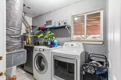 2032 E 9th Street, Stockton, CA 95206 - Photo 25