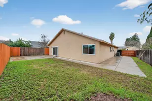 9017 Prairie Trail Way, Sacramento, CA 95826 - Photo 25