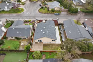 9017 Prairie Trail Way, Sacramento, CA 95826 - Photo 29