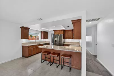 9017 Prairie Trail Way, Sacramento, CA 95826 - Photo 5