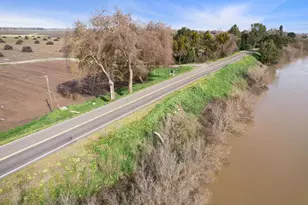 39670 S River Rd, Clarksburg, CA 95612 - Photo 15