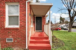 877 Taber Ave, Yuba City, CA 95991 - Photo 3