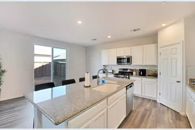 9597 Ogden Ranch Road, Sacramento, CA 95829 - Photo 23