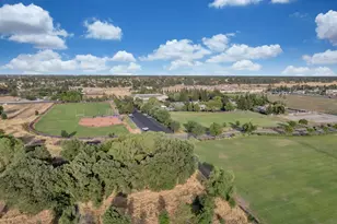 9597 Ogden Ranch Rd, Sacramento, CA 95829 - Photo 65