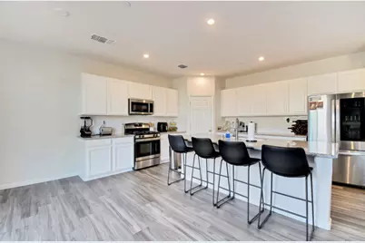 9597 Ogden Ranch Road, Sacramento, CA 95829 - Photo 17