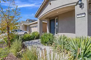 9597 Ogden Ranch Rd, Sacramento, CA 95829 - Photo 7