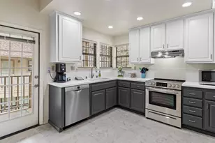 3900 Park Cir Ln, Carmichael, CA 95608 - Photo 13