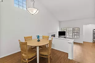 3900 Park Cir Ln, Carmichael, CA 95608 - Photo 11