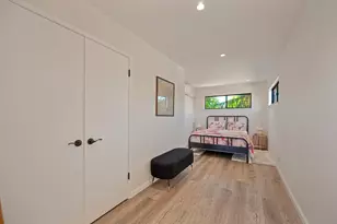 8921 Rosewood Dr, Sacramento, CA 95826 - Photo 23