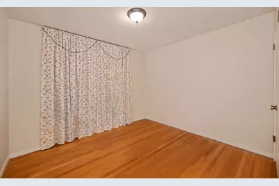 8921 Rosewood Drive, Sacramento, CA 95826 - Photo 15