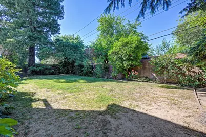 8921 Rosewood Drive, Sacramento, CA 95826 - Photo 37