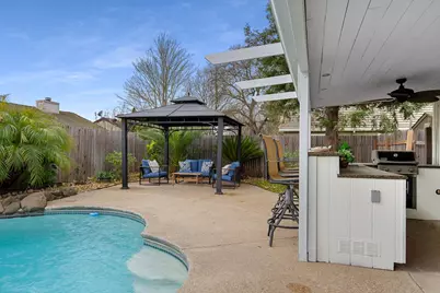 214 N Cinnamon Drive, Galt, CA 95632 - Photo 21