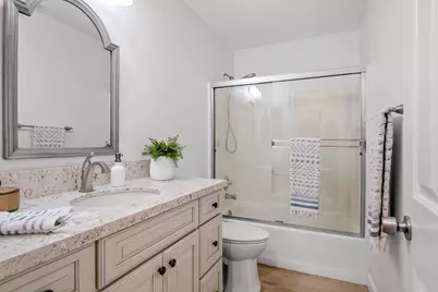 214 N Cinnamon Drive, Galt, CA 95632 - Photo 17