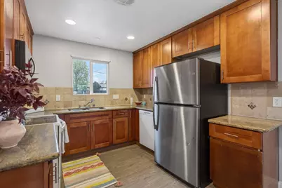 6101 Queen Court, North Highlands, CA 95660 - Photo 7