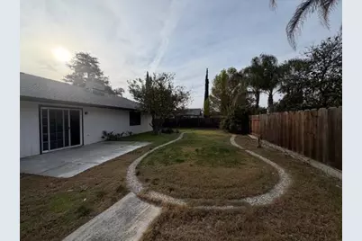 515 N Santa Monica Street, Los Banos, CA 93635 - Photo 13