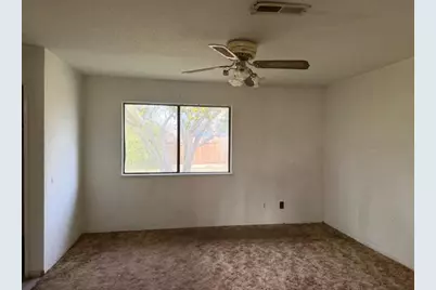 515 N Santa Monica Street, Los Banos, CA 93635 - Photo 9