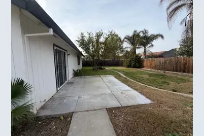 515 N Santa Monica Street, Los Banos, CA 93635 - Photo 17