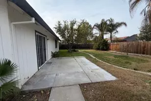 515 N Santa Monica St, Los Banos, CA 93635 - Photo 17