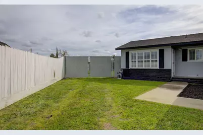 9906 Jennifer Court, Delhi, CA 95315 - Photo 7