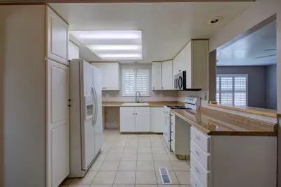 9906 Jennifer Court, Delhi, CA 95315 - Photo 17