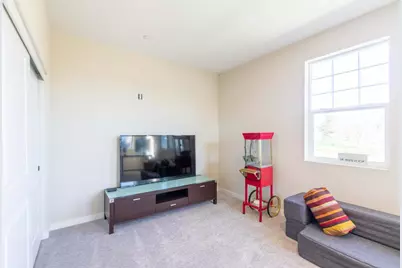 2909 Hazel Gaze Street, Sacramento, CA 95833 - Photo 43