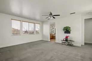 1054 Ledgestone Dr, Folsom, CA 95630 - Photo 29