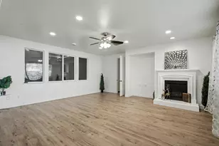 1054 Ledgestone Dr, Folsom, CA 95630 - Photo 15