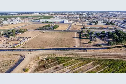 4865 E Jensen Avenue, Fresno, CA 93725 - Photo 15