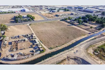 4865 E Jensen Avenue, Fresno, CA 93725 - Photo 17