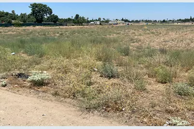 4865 E Jensen Avenue, Fresno, CA 93725 - Photo 29