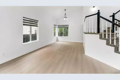 8233 Dalkeith Way, Antelope, CA 95843 - Photo 7