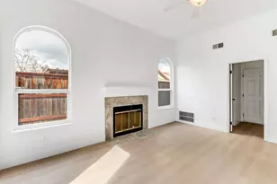 8233 Dalkeith Way, Antelope, CA 95843 - Photo 17