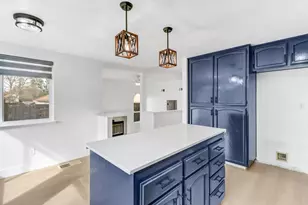 8233 Dalkeith Way, Antelope, CA 95843 - Photo 13