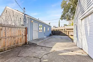 1743 Country Club Blvd, Stockton, CA 95204 - Photo 19