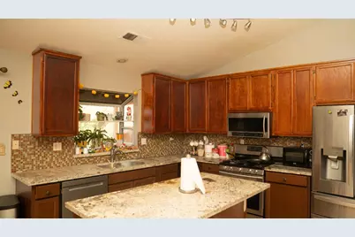 3917 Westfall Lane, Modesto, CA 95357 - Photo 3