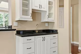 1041 Elmwood Ct, El Dorado Hills, CA 95762 - Photo 21