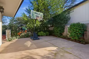 1041 Elmwood Ct, El Dorado Hills, CA 95762 - Photo 71