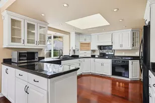 1041 Elmwood Ct, El Dorado Hills, CA 95762 - Photo 23