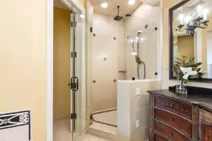 1210 Arden Hills Ln, Sacramento, CA 95864 - Photo 61